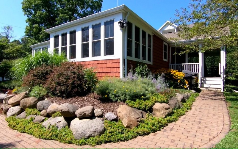 Bartel's Beach Cottage